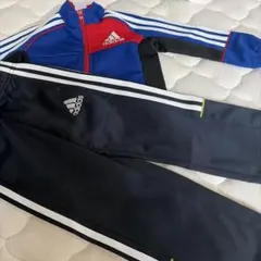 アディダス　ジャージ 上下セット 100cm