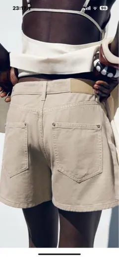 ZARA MOM FIT ショートパンツ