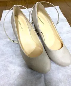 ESPERANZA ベージュ ストラップ付きハイヒール