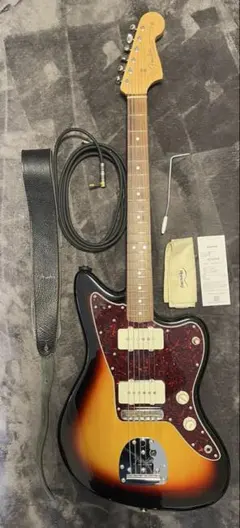 Fender アメプロII 2023年製 3TS ローズウッド 美品 付属品完備 - メルカリ