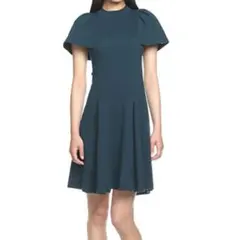 美品　SNIDEL フィットアンドフレアワンピース　グリーン　ニットワンピース
