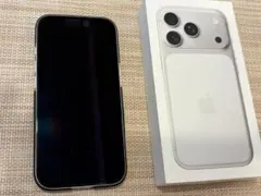 iPhone16pro ホワイトチタニウム(バッテリー残量87%) - メルカリ