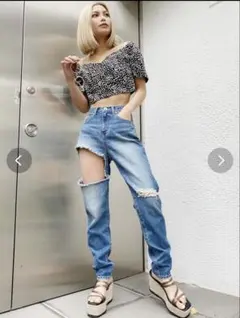 GYDA ペグトップデニムパンツのサムネイル