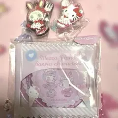 サンリオ　メゾピアノ　ハローキティ　ミラー コーム　ラバーマスコット　チャーム