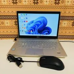 第8世代ⅰ5✨小型軽量✨SSD Windows11カメラ付き フルHD シルバー