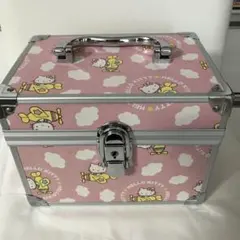 ハローキティ　コスメケース
