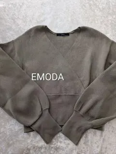 EMODA オリーブグリーン Vネック セーター