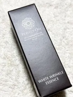 パーフェクトワン 薬用SPホワイトリンクルエッセンスのサムネイル