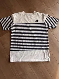 THE NORTH FACEෆストライプTシャツ 半袖ෆMサイズ