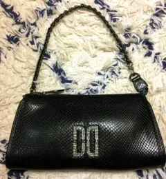 期間限定お値下げ中！ダックス DAKS ショルダーバッグ（クランチバック）