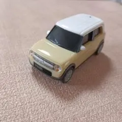 スズキ ラパン ミニカー ピンクホワイト カラーサンプル - メルカリ