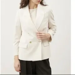 ミラオーウェン　金釦ダブルブレストブレザー　アイボリー　ジャケット