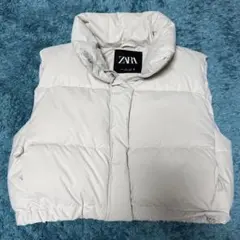 ZARA ザラ ダウンベスト アウター　ショート丈 アイボリー
