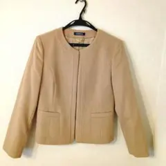[美品]　NEWYORKER ベージュ ノーカラージャケット