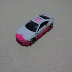 トミカ トヨタ 86 ホメパト イオン限定品のサムネイル