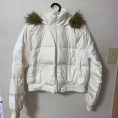 ホワイト　ファーフード付きダウンジャケット　shein