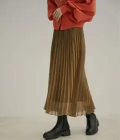 タグ付き シャイニーシャンブレープリーツスカート