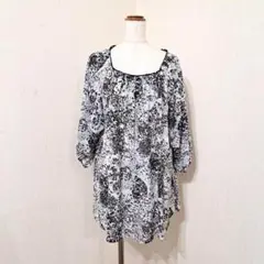 Sanpigalle　七分袖チュニック　プルオーバー　総柄　薄手　春夏　キレイめ