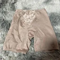 Item thumbnail for item 8026ab53-c5b0-4f5a-a525-f42095d5f291