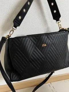 【美品】セシルマクビー バッグ 2way キルティング 黒