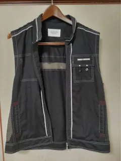 Item thumbnail for item e9fc403f-137e-4ee9-a1e9-7b24fa0e62a1