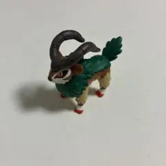 ポケモン　モンスターコレクション フィギュア　ゴーゴート