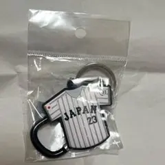 阪神タイガース 2026ブラックダイナマイト ユニフォーム型キーホルダー