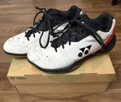 YONEX バドミントンシューズ パワークッション65z 26cm 白 /赤/黒