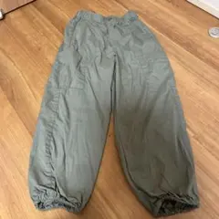 本日限定値下げ　UNIQLO キッズ　パラシュート　カーゴパンツ　130cm