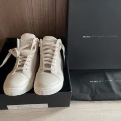 MARC BY MARC JACOBS ホワイト スニーカー 37のサムネイル