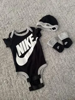 Nike ベビー ロンパースセット 0/6M