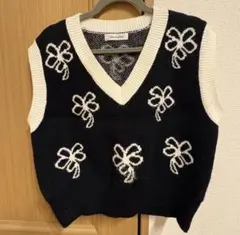 花柄　ノースリーブ ニットベスト