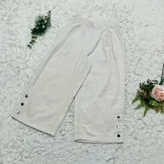 【ジーユー】❣️コーデュロイワイドパンツ❣️ボタン バックゴム リブ 綿 白 150