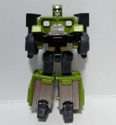 トランスフォーマー ダウンシフト セイバートロン - メルカリ