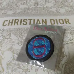 Christian Dior 　ディオール　Dior Addict ピンバッジのサムネイル