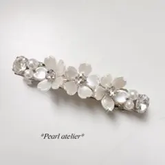 白花＊pearl&bijou✨バレッタ　卒業式　入学式　式典　桜　シルバー