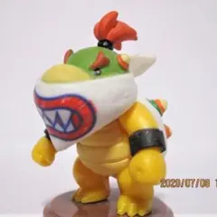 クッパジュニア　スーパーマリオ　チョコエッグ