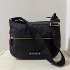【新品同様】ブルーレーベルクレストブリッジ ショルダーバッグ　レッド　チェックのサムネイル