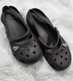 【廃盤·美品】crocsクロックスサンダル茶色メリージェーン22cmのサムネイル