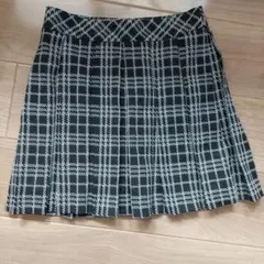 BANANA REPUBLIC　スカート