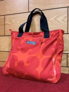 adidas x marimekko トートバッグ レッドのサムネイル