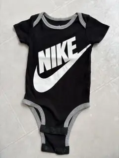 NIKE ブラック ロンパース 6-12M