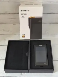 SONY ウォークマン NW-A306 本体＋純正シリコンケース - メルカリ