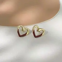 ハート型ピアス 金色 赤色