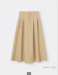 GU ベージュ フレアスカート Mサイズ