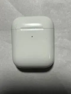 AirPods 第2世代 ジャンク 左耳故障 右のみ可 ケース付き Apple