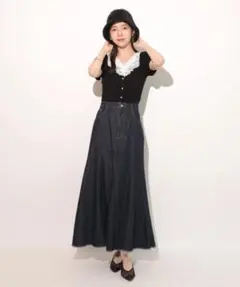 Rirandture テンセル混デニムマキシスカート　紺のサムネイル