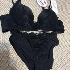 Elegante 脇高ブラジャー ショーツ セット B75/Mのサムネイル
