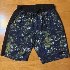 オークリー ショートパンツ