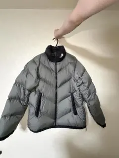 THE NORTH FACE ダウンジャケット グレーのサムネイル